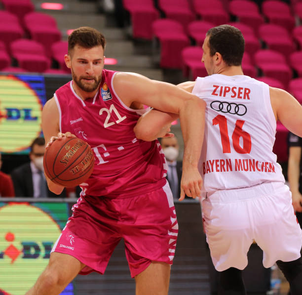 现一场罕见 现一场罕见